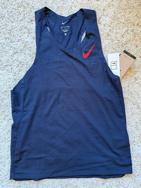 Nike AeroSwift Dri-Fit ADV Running Singlet in Men’s Medium